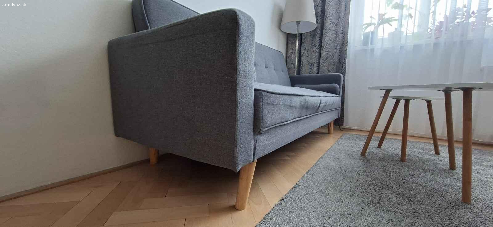 Darujem za odvoz 6-ročnu sedačku