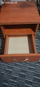 Darujem za odvoz Nočný Stolík