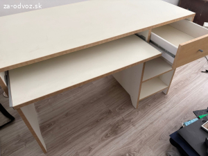 Darujem za odvoz písacie stoly do (detskej) izby