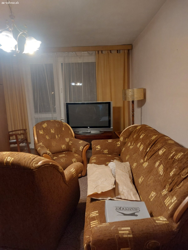 Darujem za odvoz sedaciu súpravu