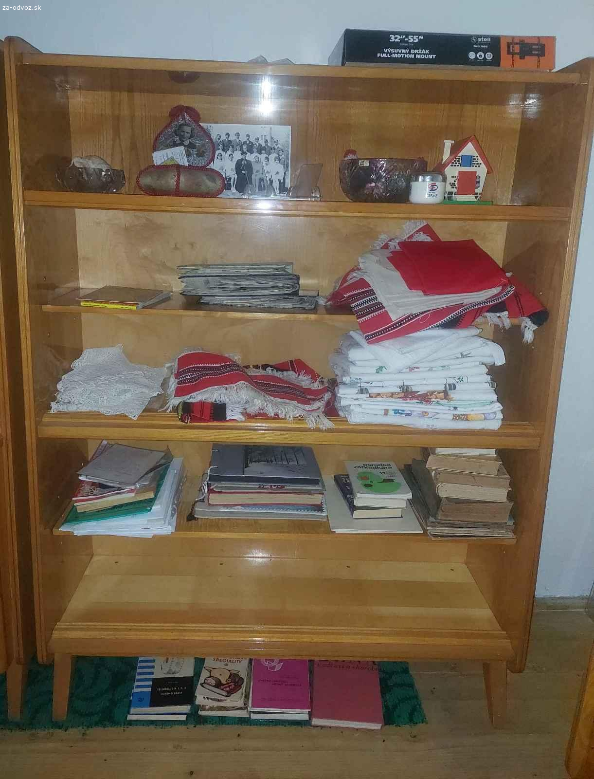 Darujem starší nábytok