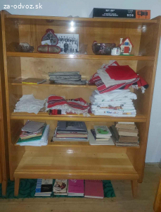 Darujem starší nábytok