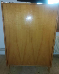 Darujem starší nábytok