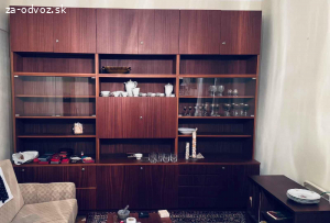 Darujem zachovalú obývačkovú stenu