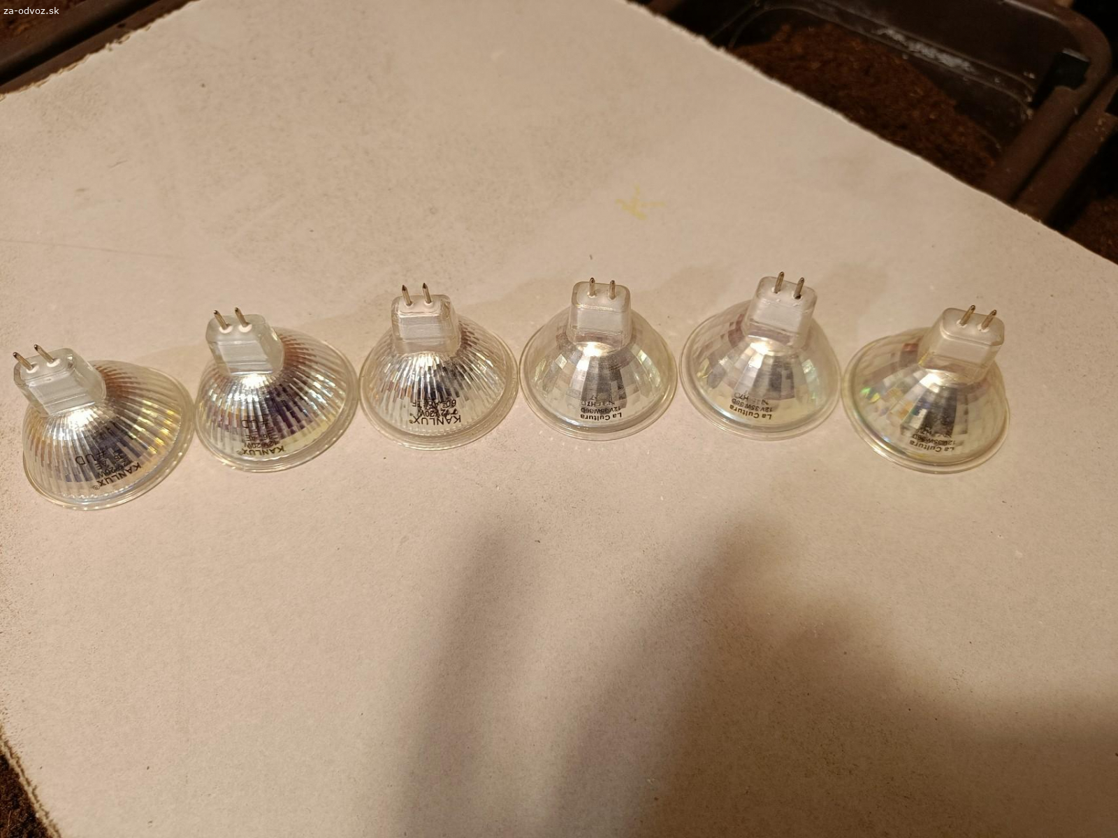 Darujem ziarovky halogenove