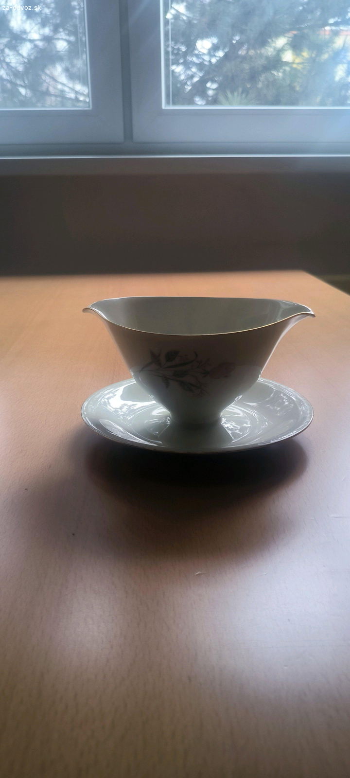 Darujem veci na fotkách