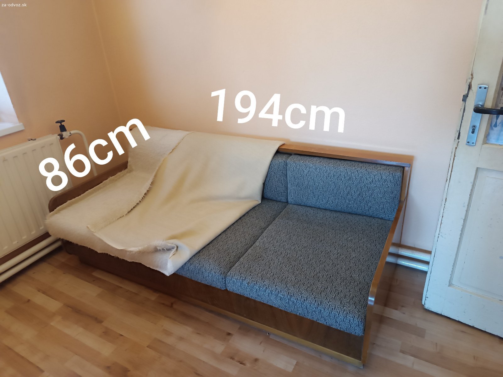 Darujem. Používané ale ešte môže poslúžiť
