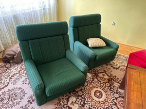 Darujem gauč s kreslami + gauč s matracmi