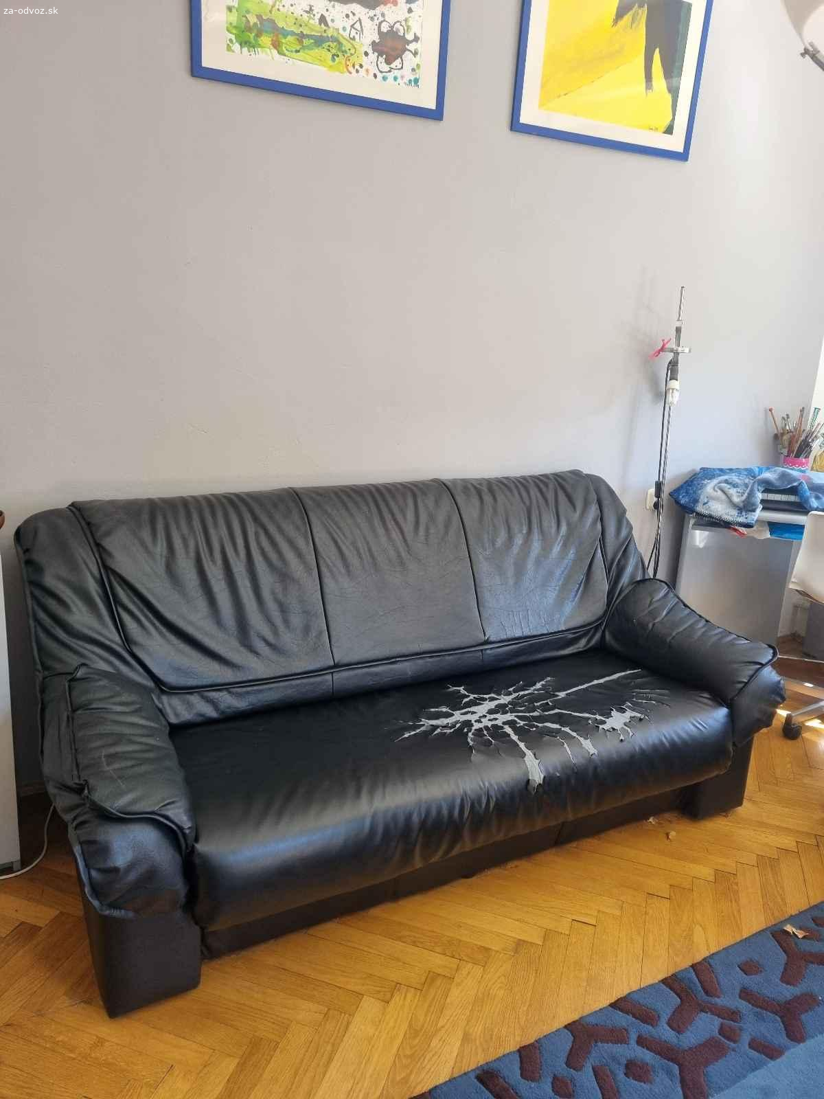 Darujeme rozťahovaciu koženkovú sedačku