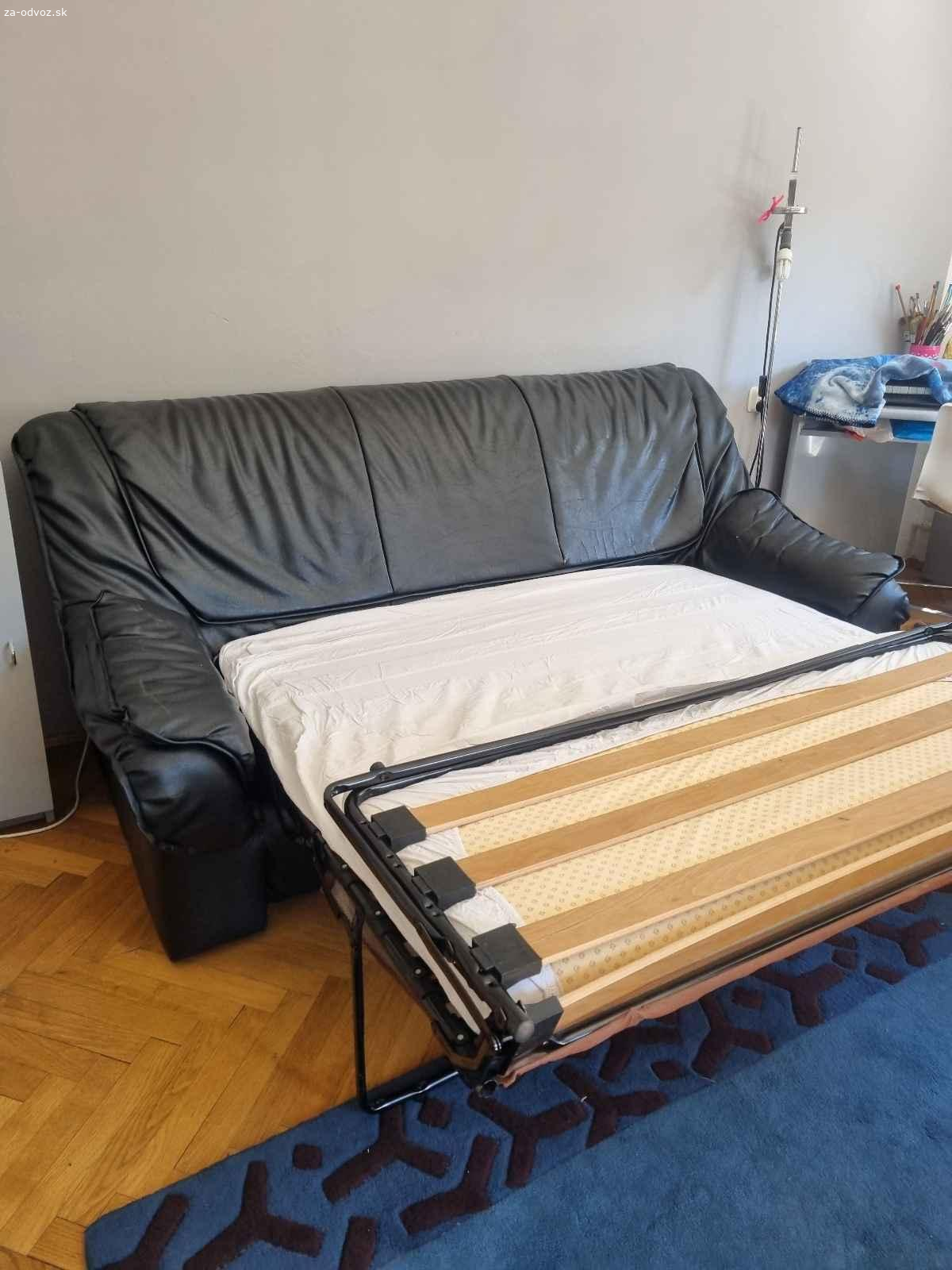 Darujeme rozťahovaciu koženkovú sedačku