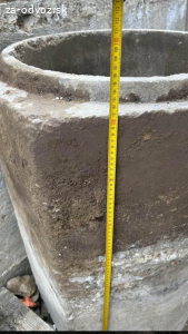 Darujeme za odvoz zelezne nosniky a skruzu