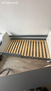 Detska postel