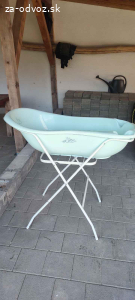 Detská postieľka a vanicka