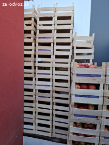 Drevené debničky darujem