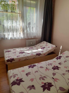 Dve postele - darujem za odvoz