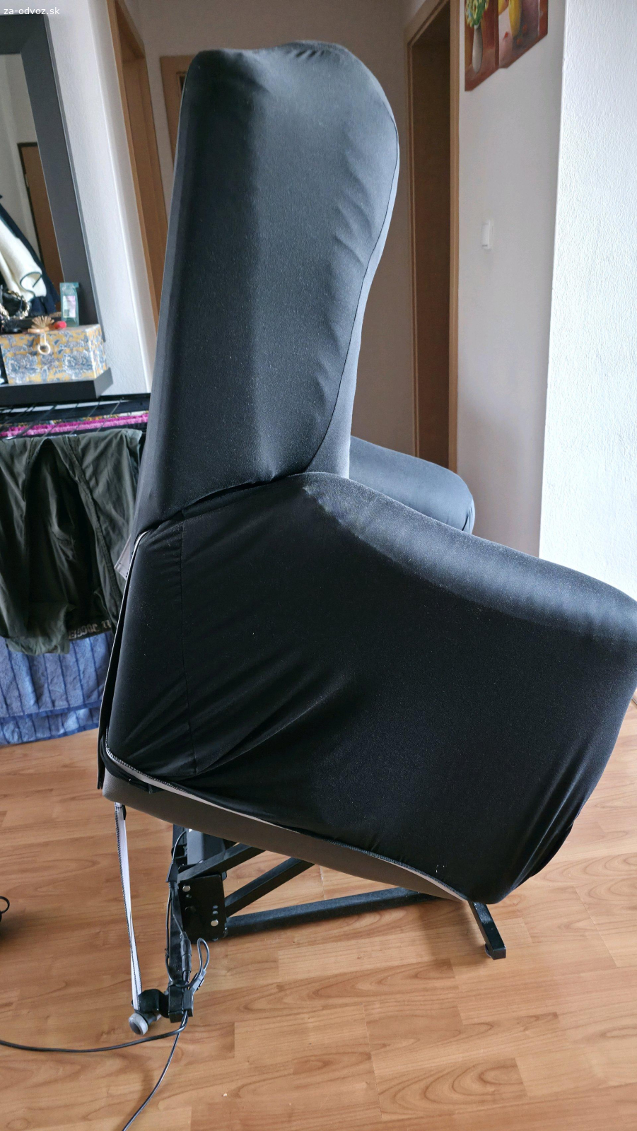El. polohovatelne kreslo