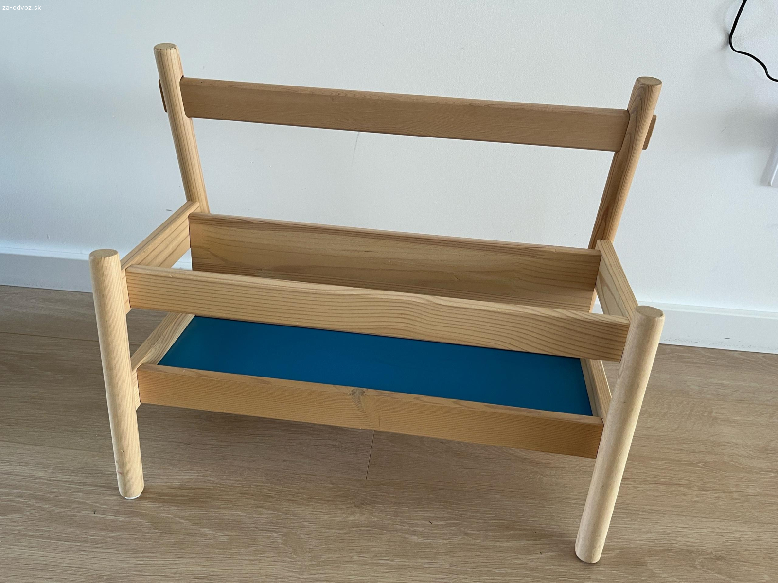 FLISAT Ikea stojan na knihy