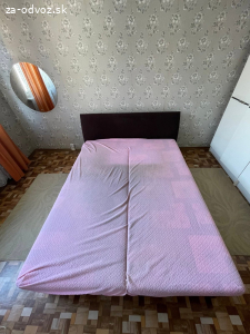 Hnedá manželská posteľ 160x200x40 s úložiskom
