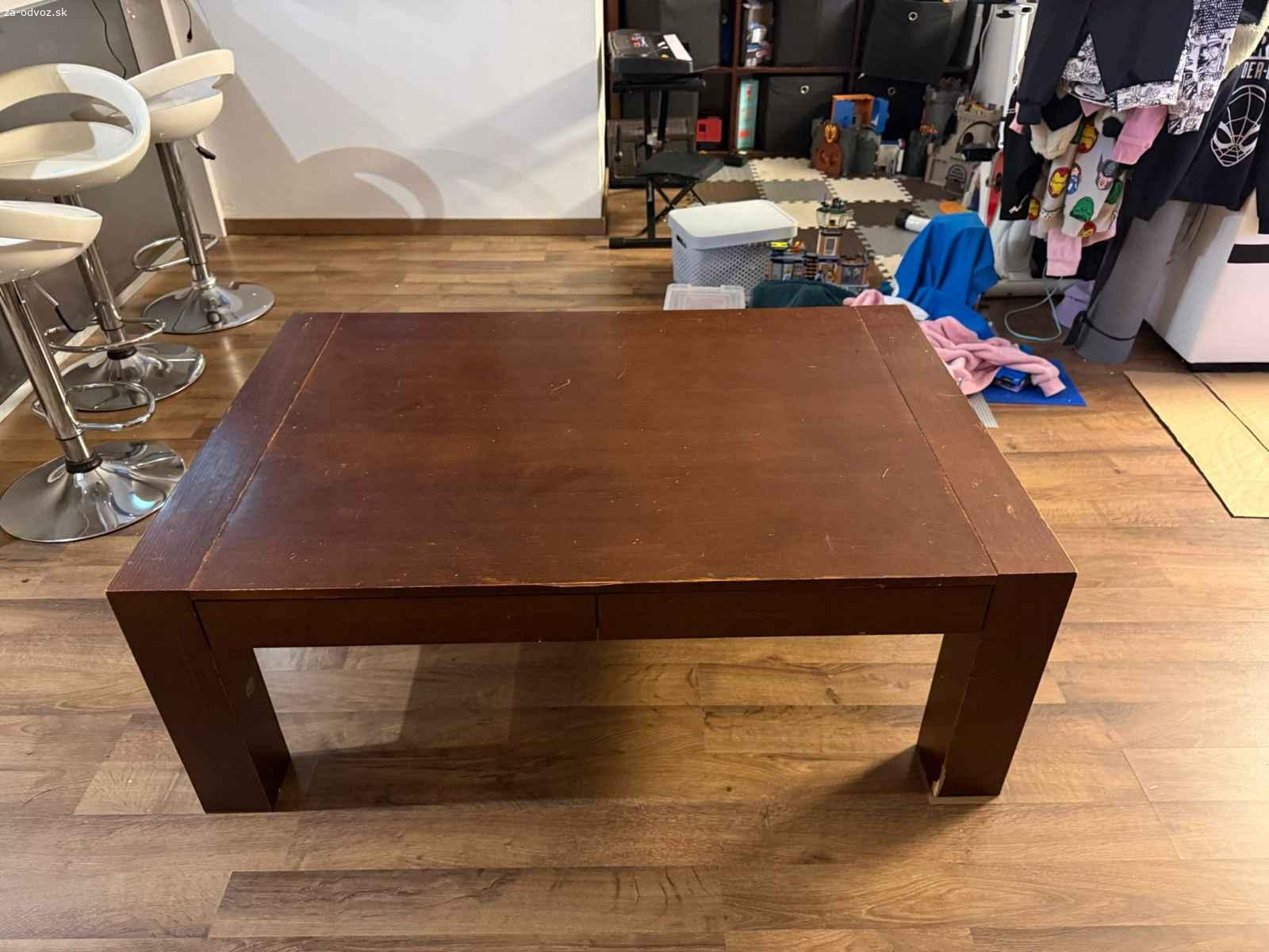 Konferenčný stolík