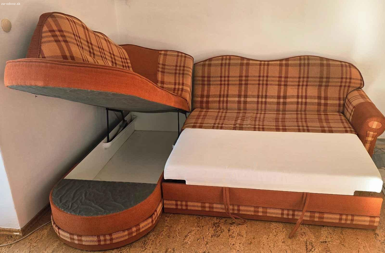 Krásna rozkladacia sedačka