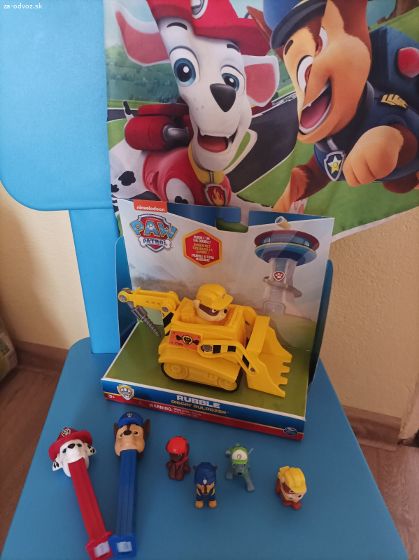 Labková patrola za poštovné