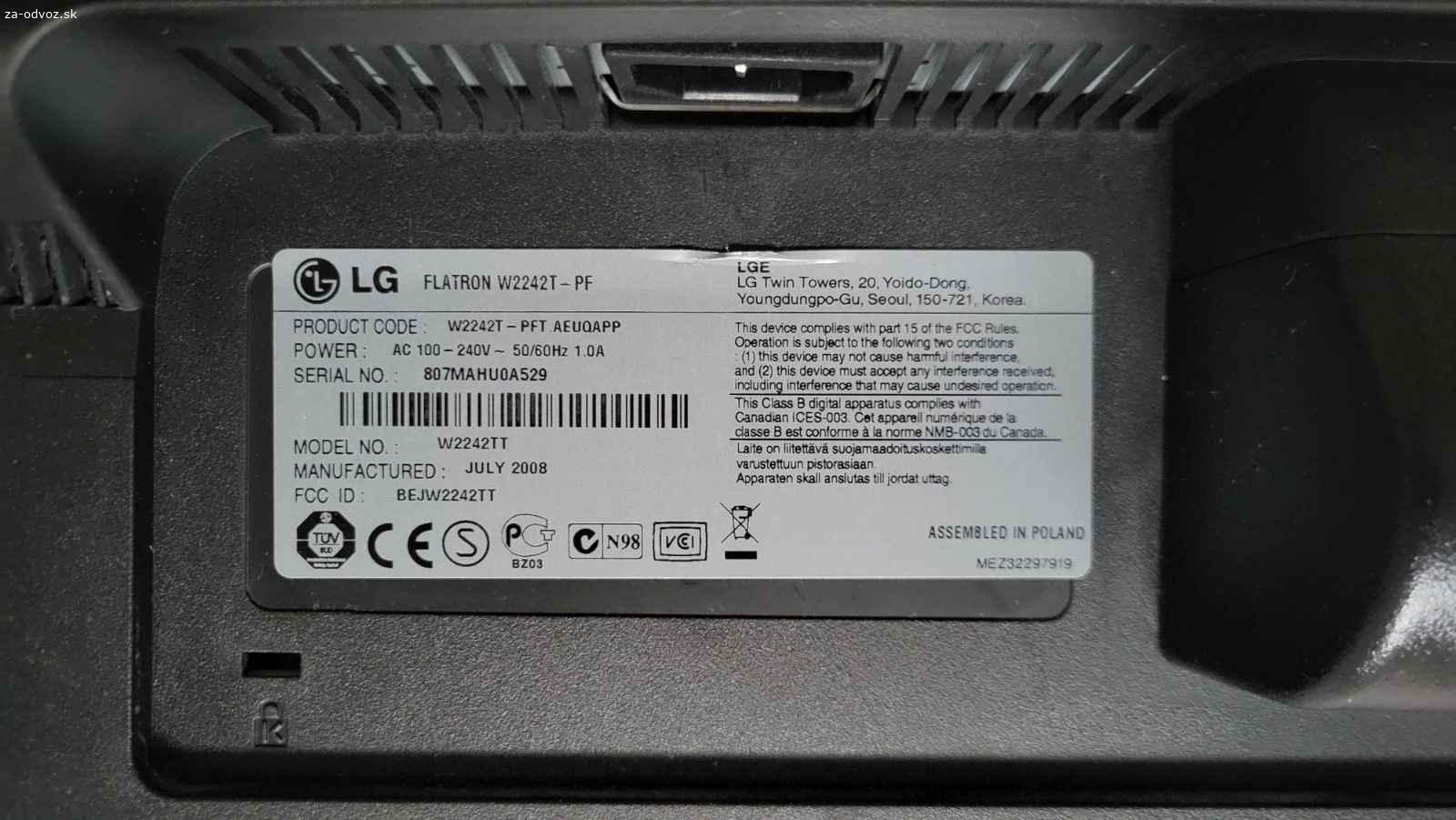 LG monitor 22" bez stojana REZERVOVANY. Darujem starsi LCD 22"" monitor.
Rozlisenie 1680x1050.
Vstupy VGA (D-SUB) a DVI-D.
Plne funkcny, obrazu nic nie je, ziadne vypalene pixely.
Jedina chyba: podarilo sa mi odlomit mu stojan (nohu). VESA uchyt nema. Takze sa da pouzivat jedine oprety o stenu :)
Podrobny popis: https://www.lg.com/sk/business/komercne-monitory/lg-W2242T-PF
Len osobne Bratislava a okolie.