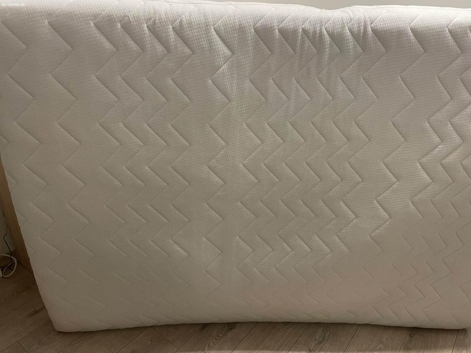 matrac 140x200 výborný stav