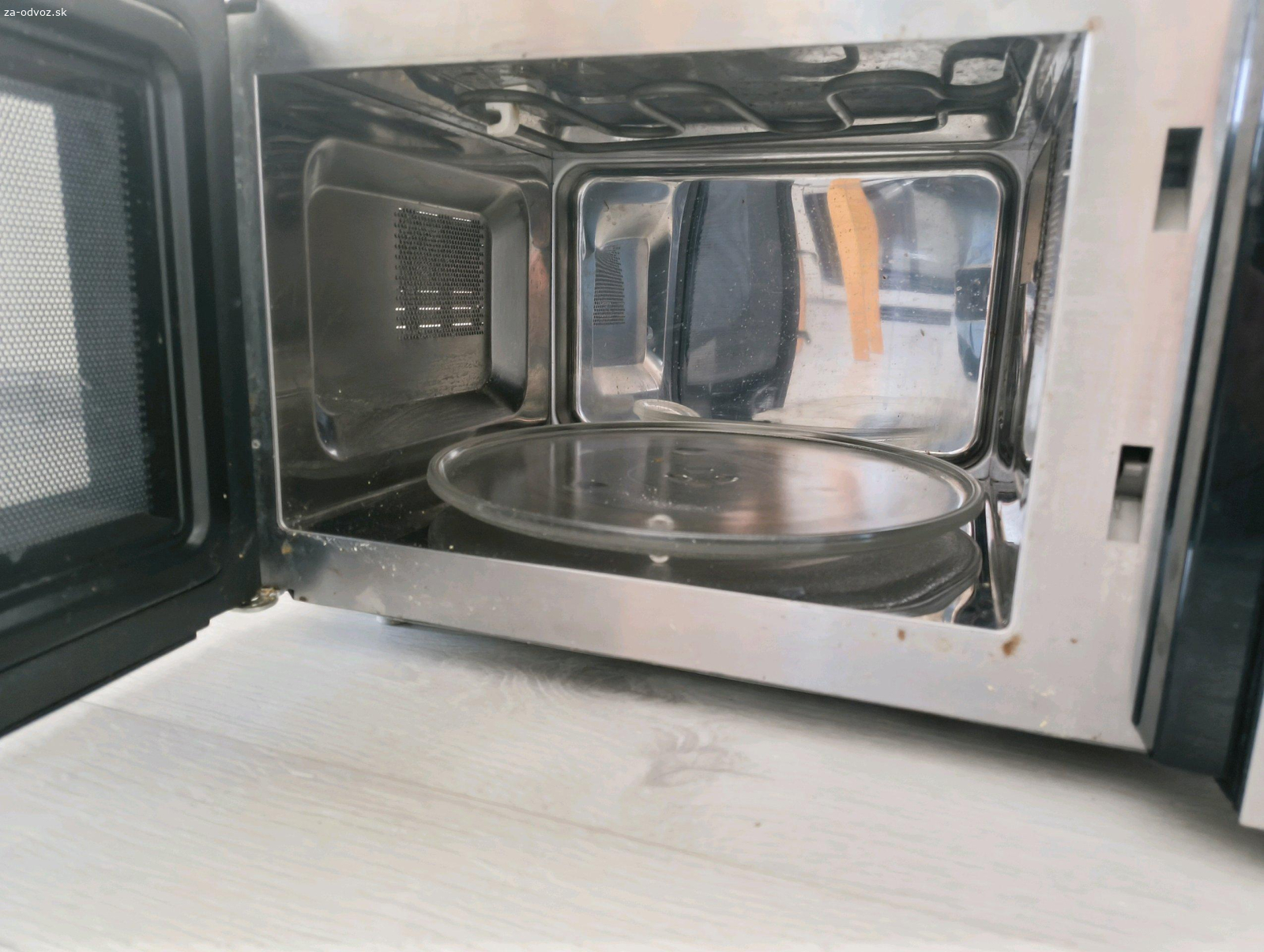 Mikrovlnka AEG MCD2541-m