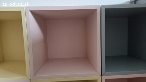 Modulárna kniznica ikea