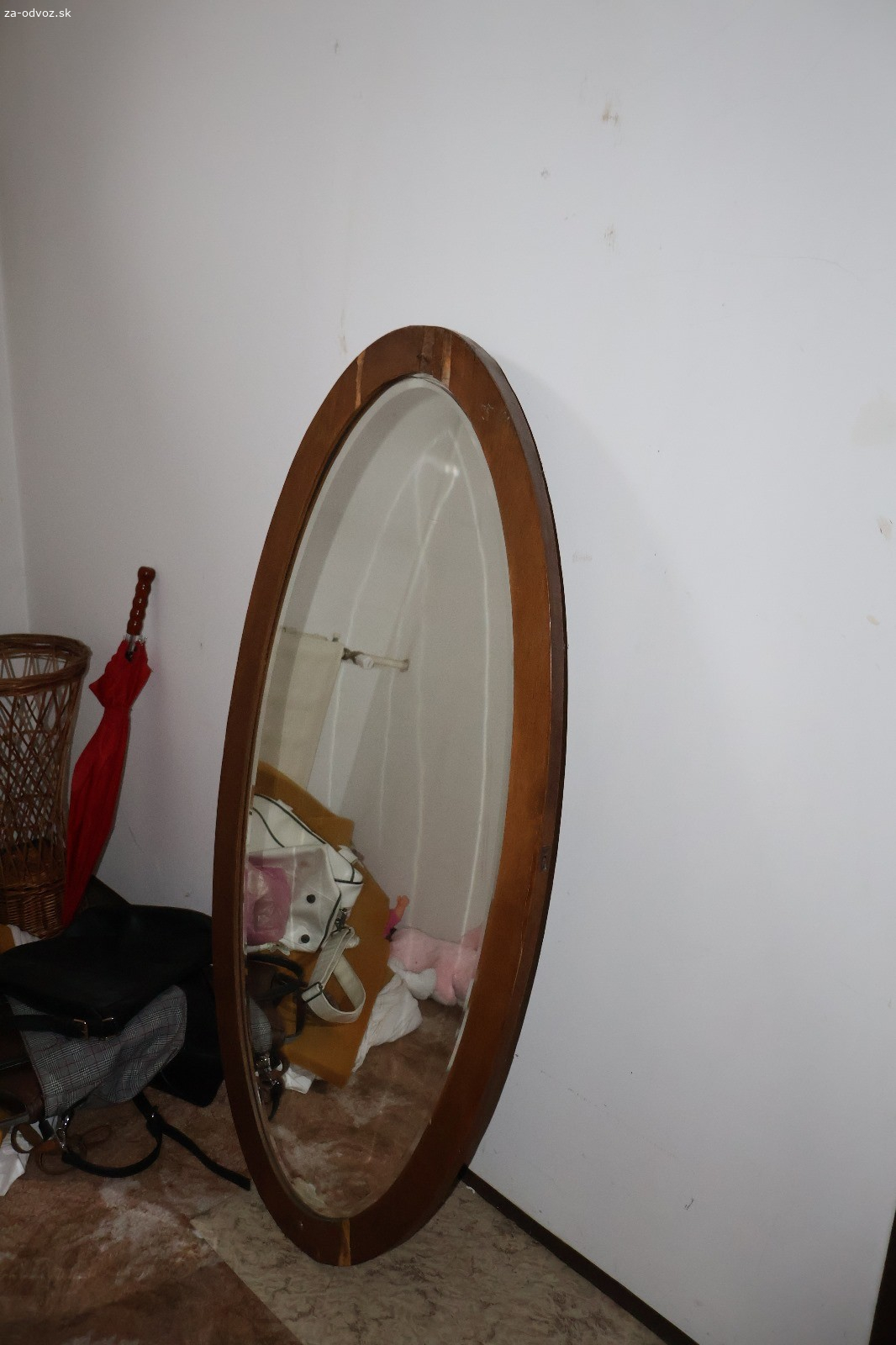 Nabytky podla fotiek