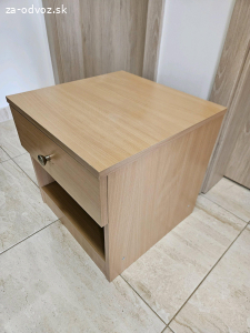 Nočný stolík