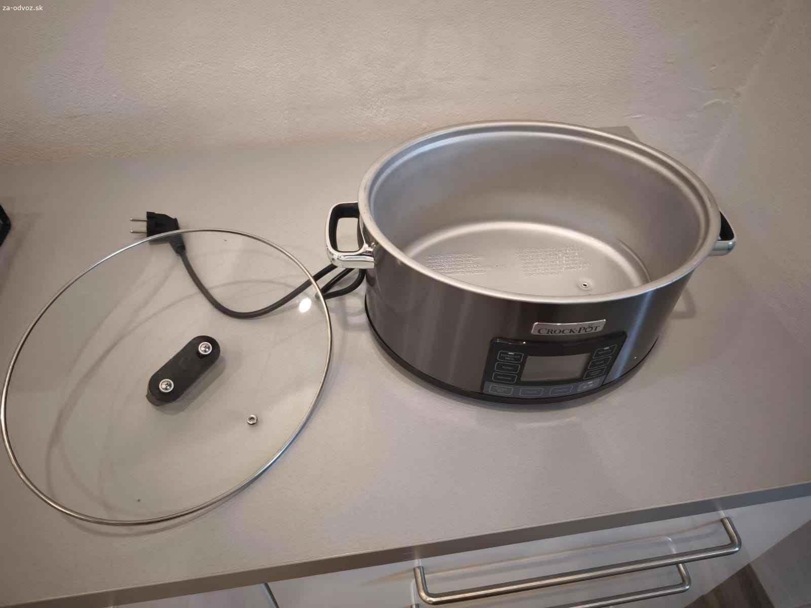 Nový Crock pot CSC063X bez nádoby. Odstúpim úplne nový Crock pot CSC063X bez nádoby.