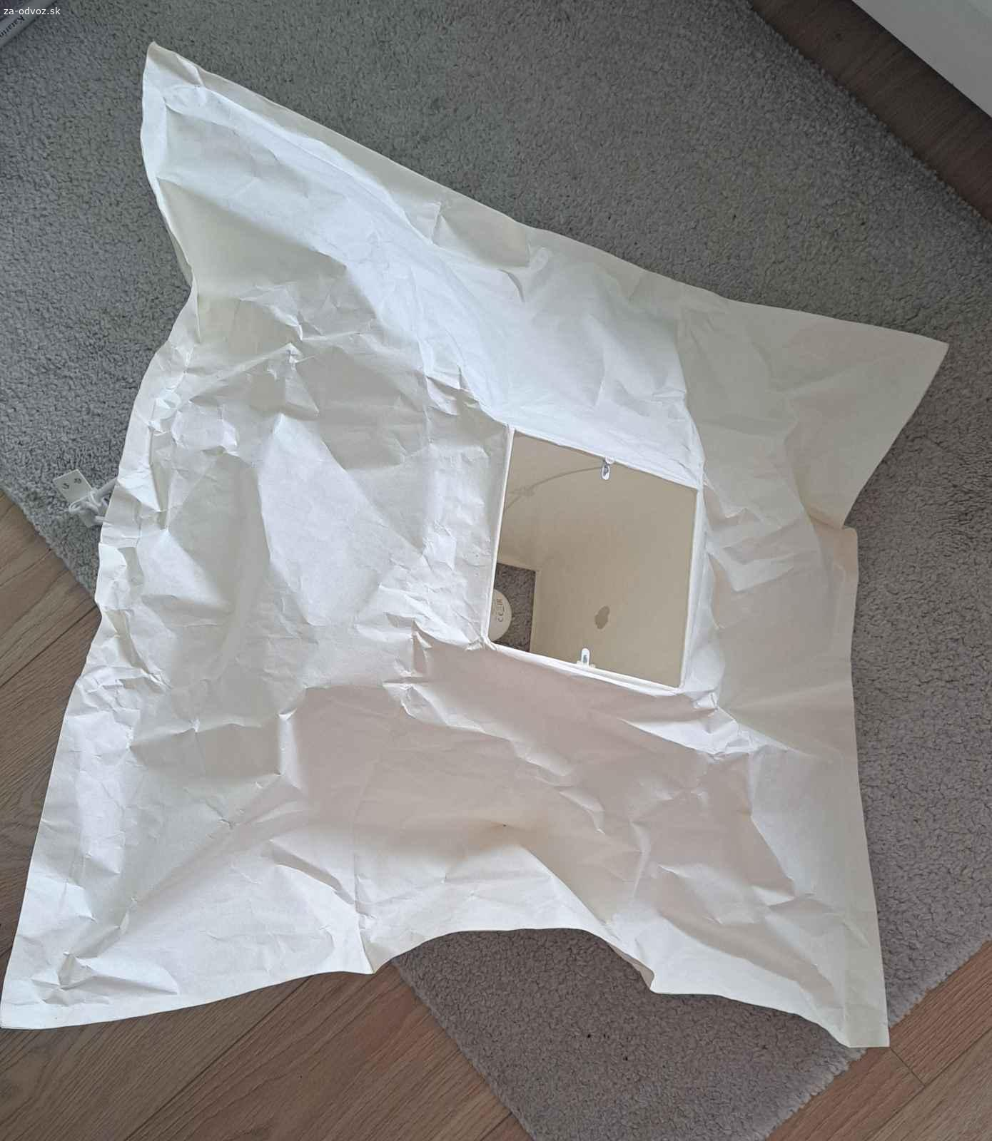 papierova lampa ikea