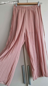 plisovane ¾ nohavice o Shein velkost 36-38