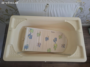 Prebaľovaci pult s vanickou