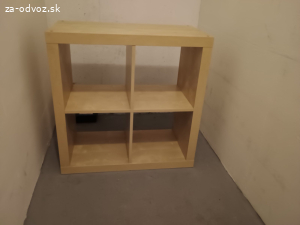 Regál IKEA KALLAX (2x2) – svetlé drevo / breza