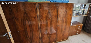 Retro nábytok v zachovalom stave