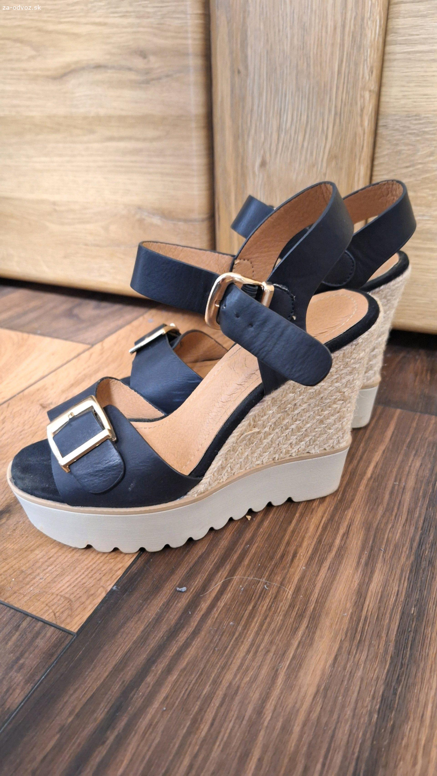 Sandále - 36