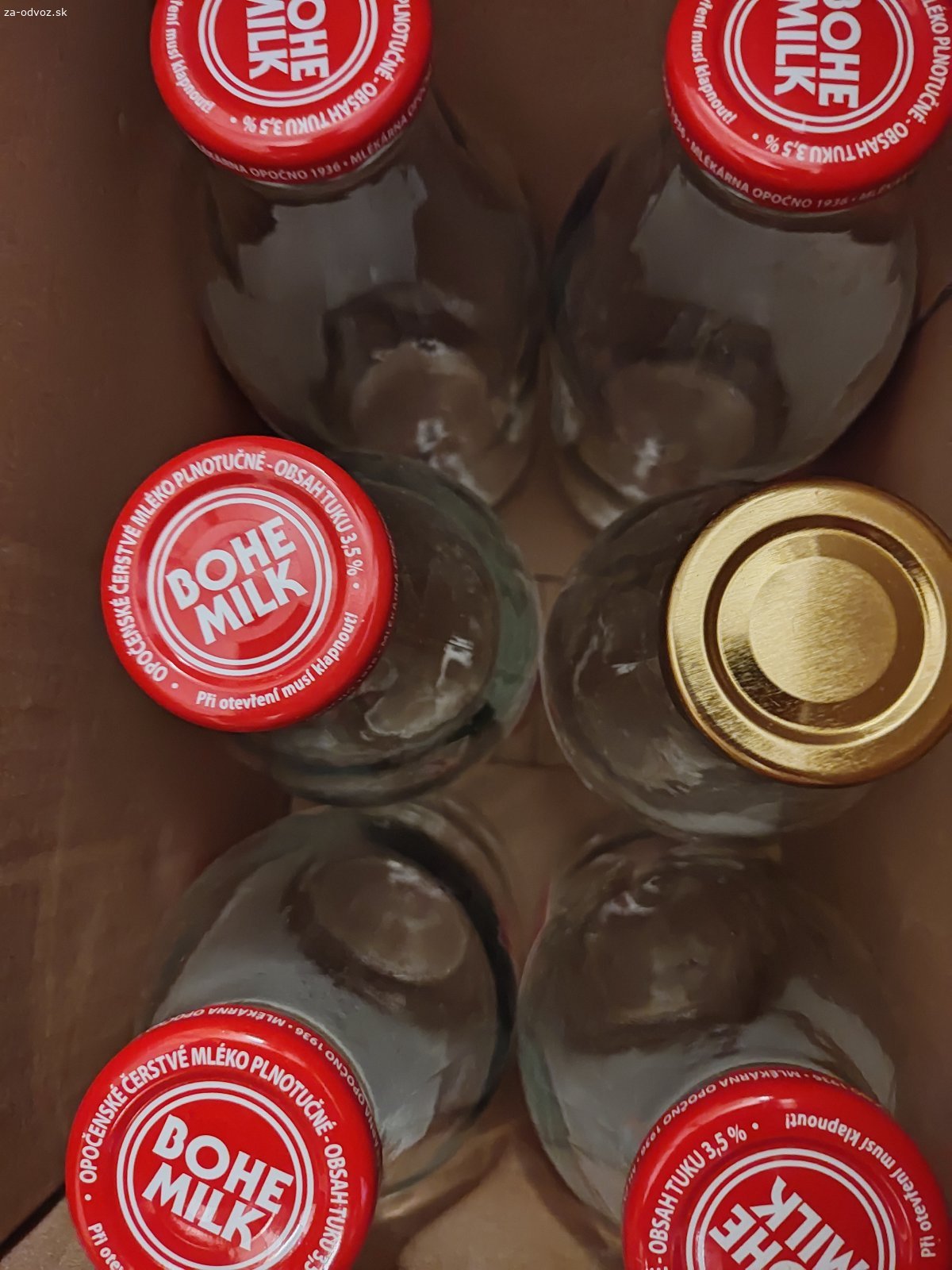 Sklenene flase od mlieka. Osobny odber Klokocina, mame ich viac ako je na foro. 750ml