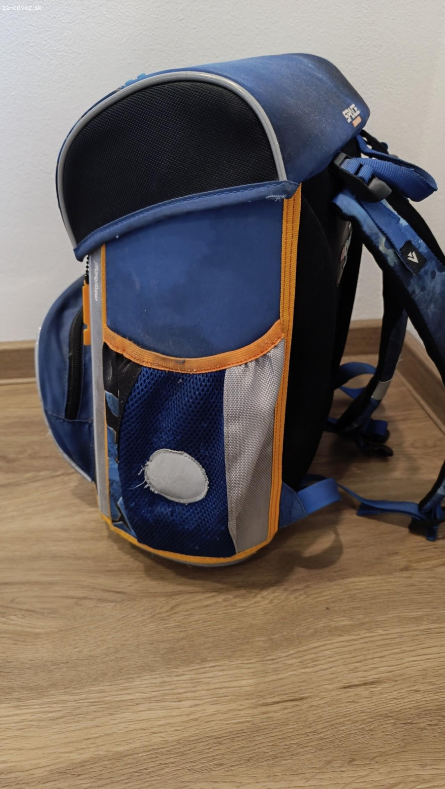 školská taška oxibag. Oxibag, space. Používaná (jeden rok) stačí oprať.