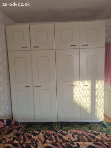 skriňa do spálni
