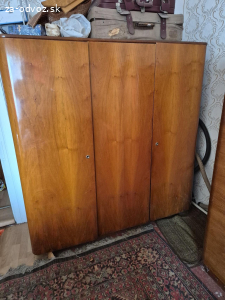 skriňa + sekretár + zrkadlová