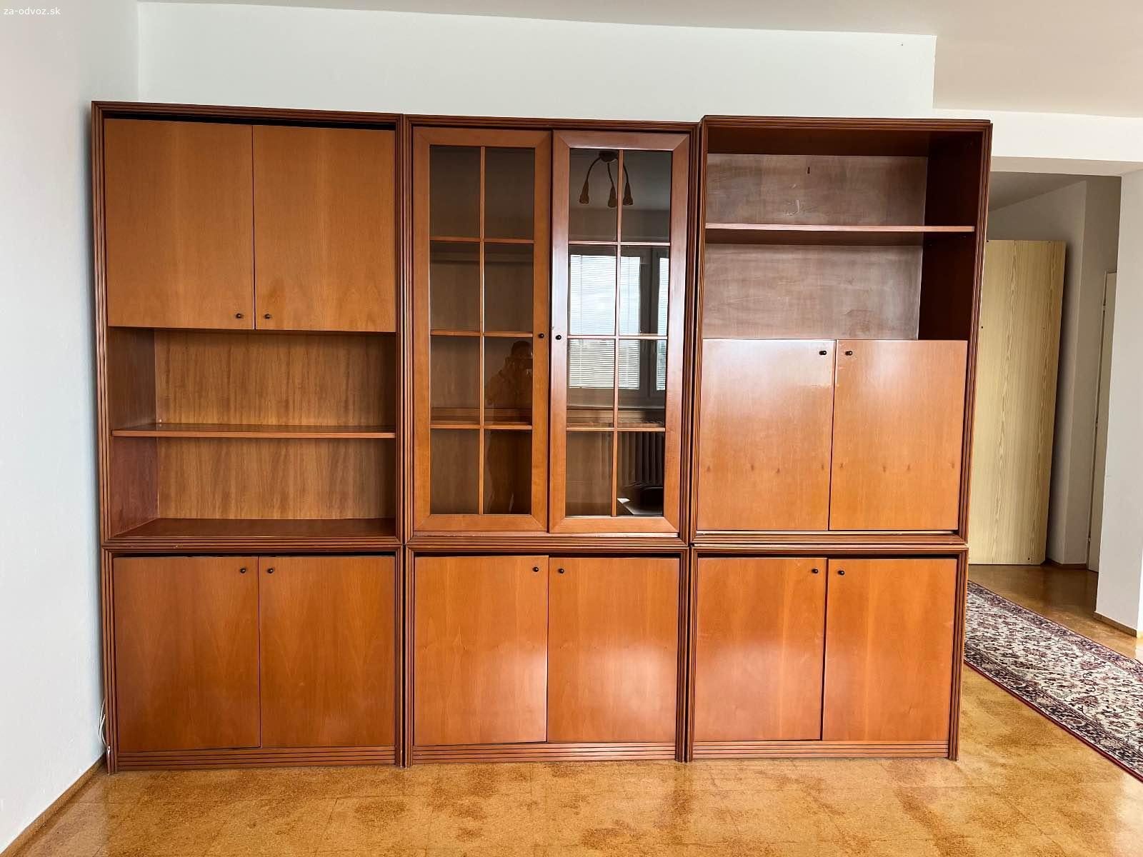 Skrine do obývačky