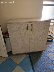 Skrinka z kuchyne