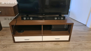 skrinky obývačka pod TV
