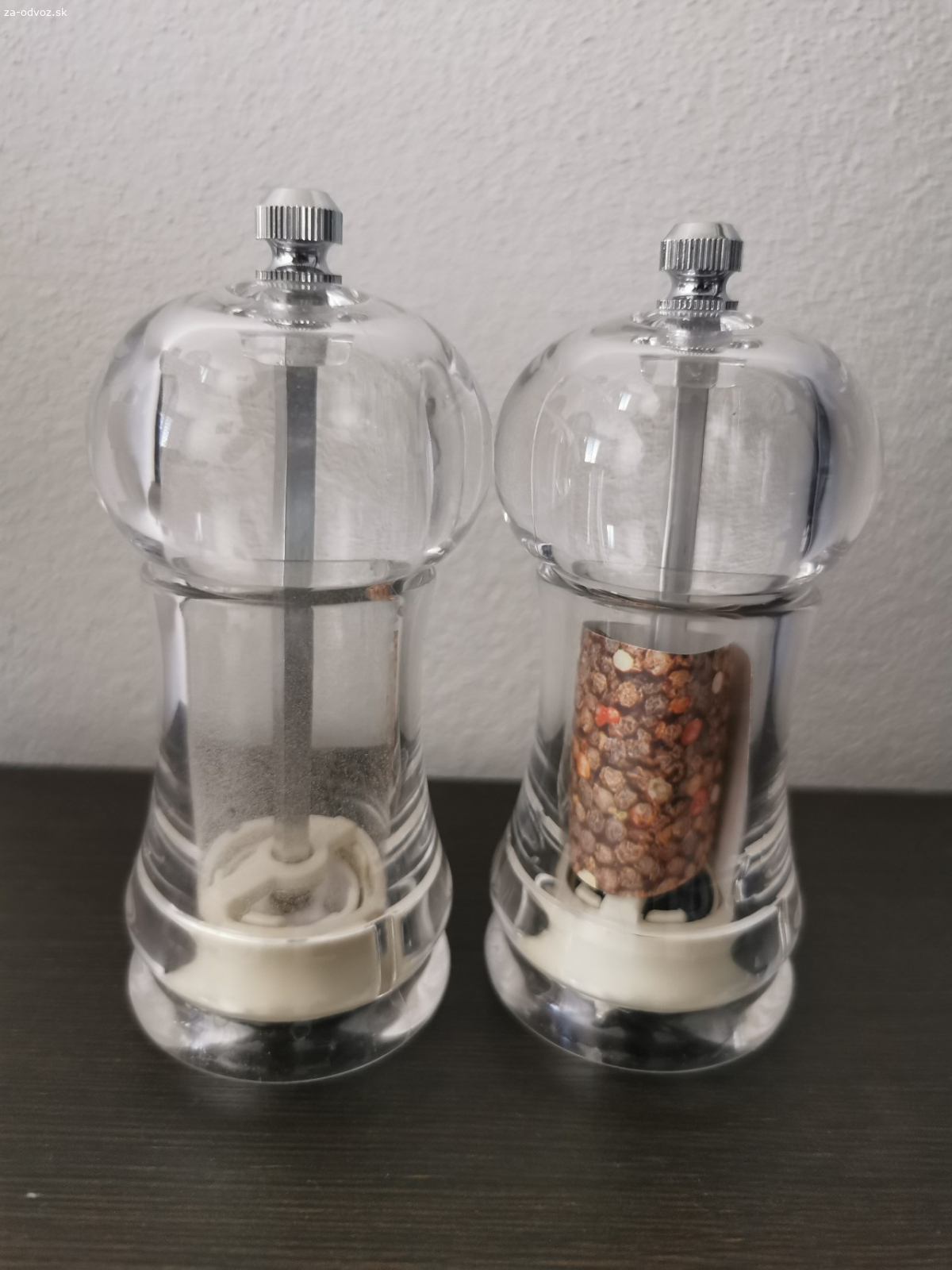 Soľnička a korenička