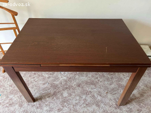 Jedálenský stôl - rozkladací na väčší rozmer