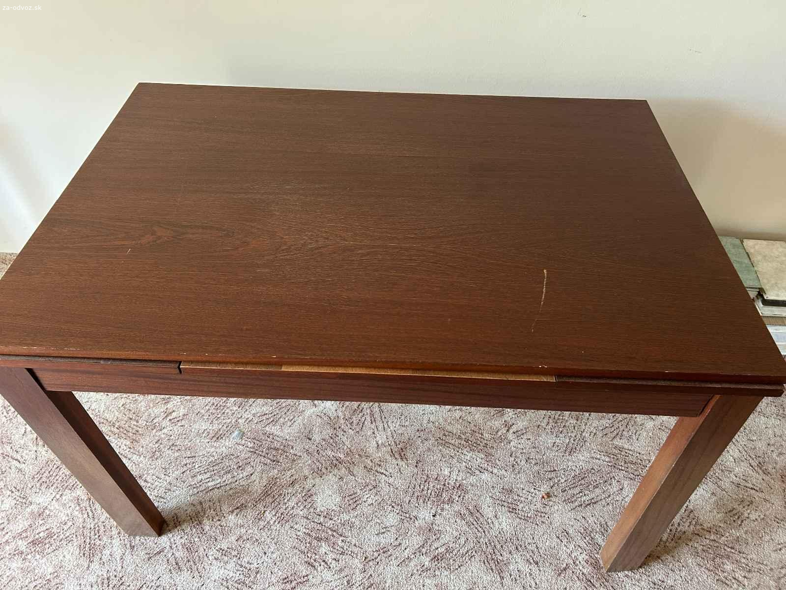 Jedálenský stôl - rozkladací na väčší rozmer