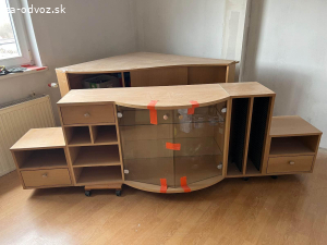 Stolik pod televizor