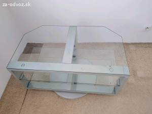 Stolík pod TV